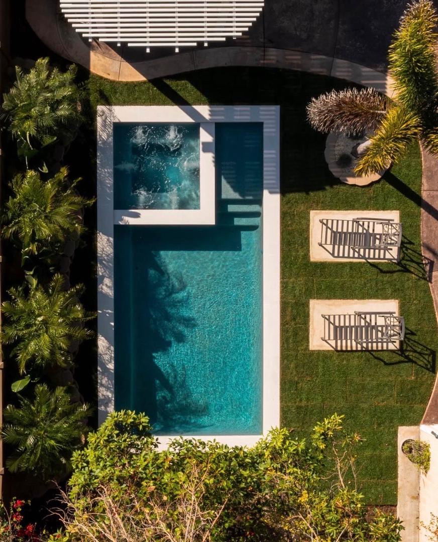 Piscine 12